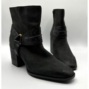 Vionic Carnelia  Ankle Booties with Textured Strap